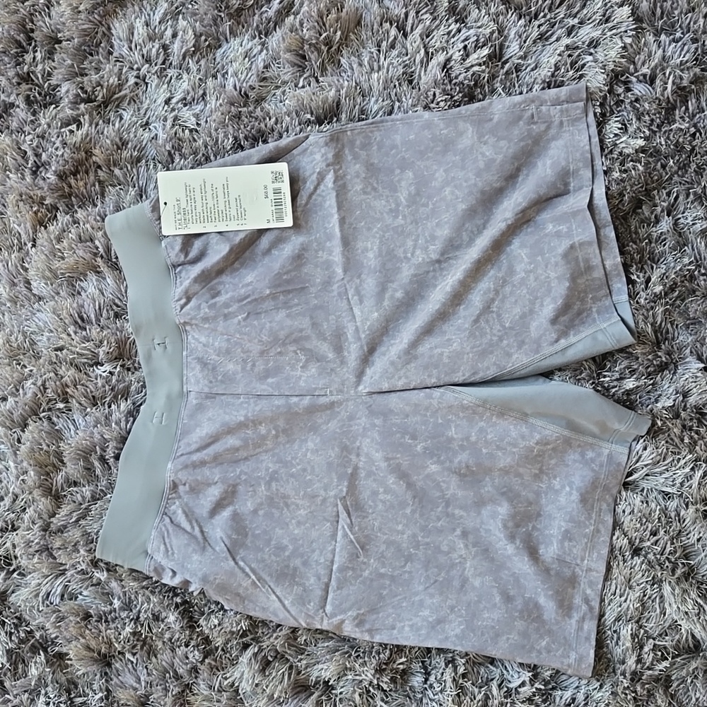 Lululemon Men's shorts